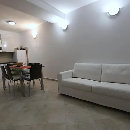 شقة Tre Sorelle *